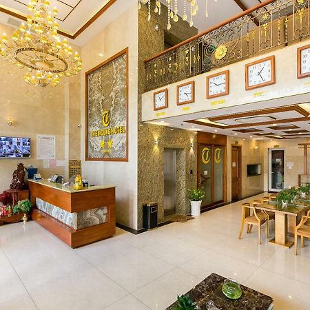 Oyo 231 Thien Cung Hotel Ho Şi Min Exterior foto