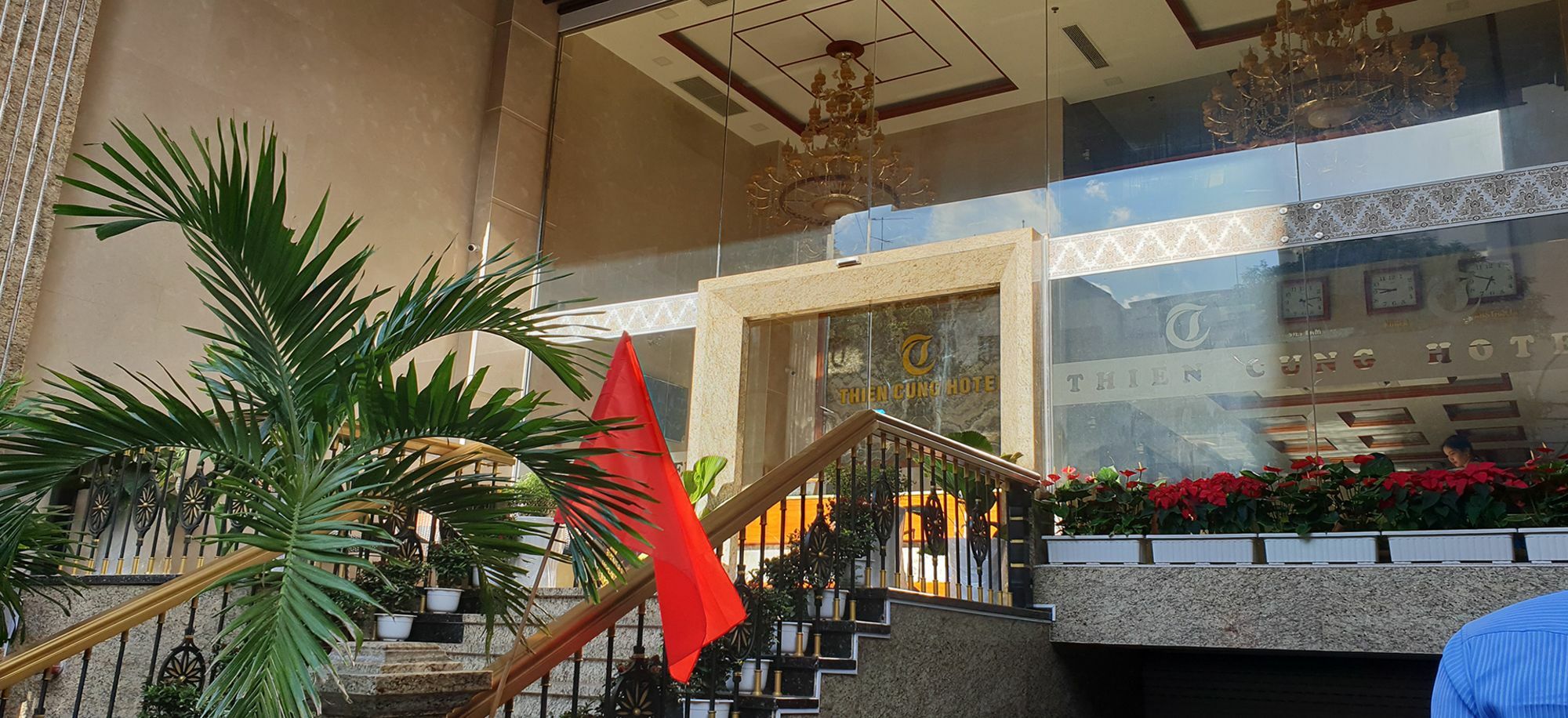 Oyo 231 Thien Cung Hotel Ho Şi Min Exterior foto