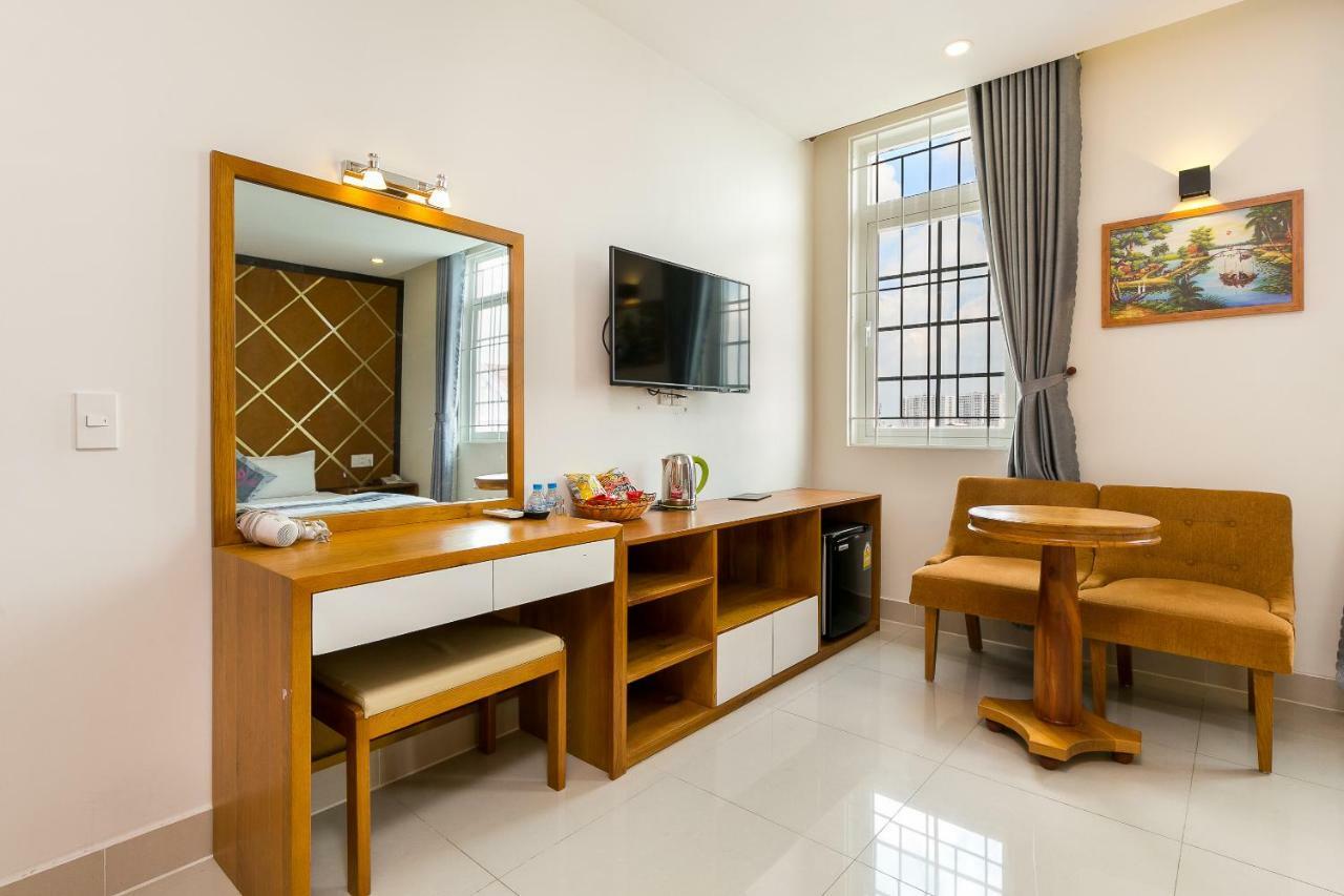 Oyo 231 Thien Cung Hotel Ho Şi Min Exterior foto