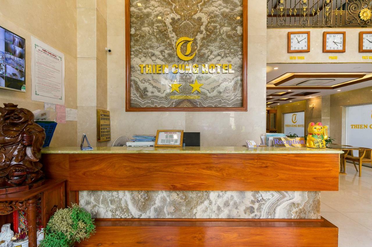 Oyo 231 Thien Cung Hotel Ho Şi Min Exterior foto
